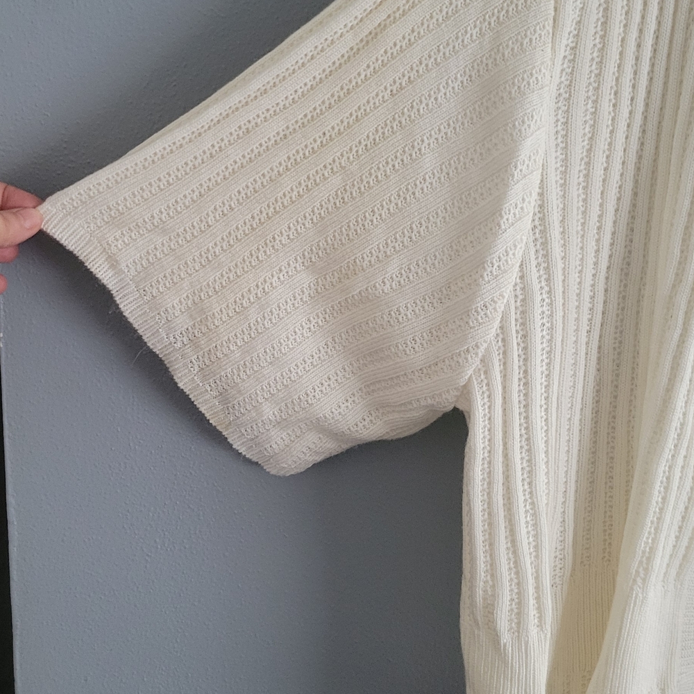 Liz & Me - Elegant Cream Women's Open-face Sweater - (Sixe 26-28W) - Picture 3 of 6